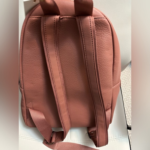 Matt and Nat Backpack - Picture 3 of 5